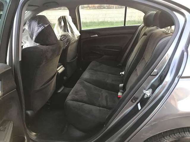 2010 Honda Accord LX 4dr Sedan 5A